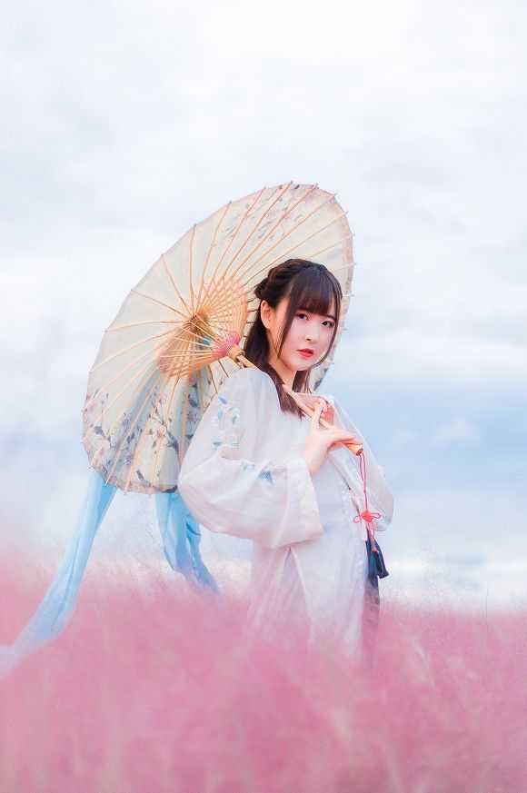 大赢家！西班牙包揽男女足金球奖，此前赢得了奥运会和欧洲杯冠军