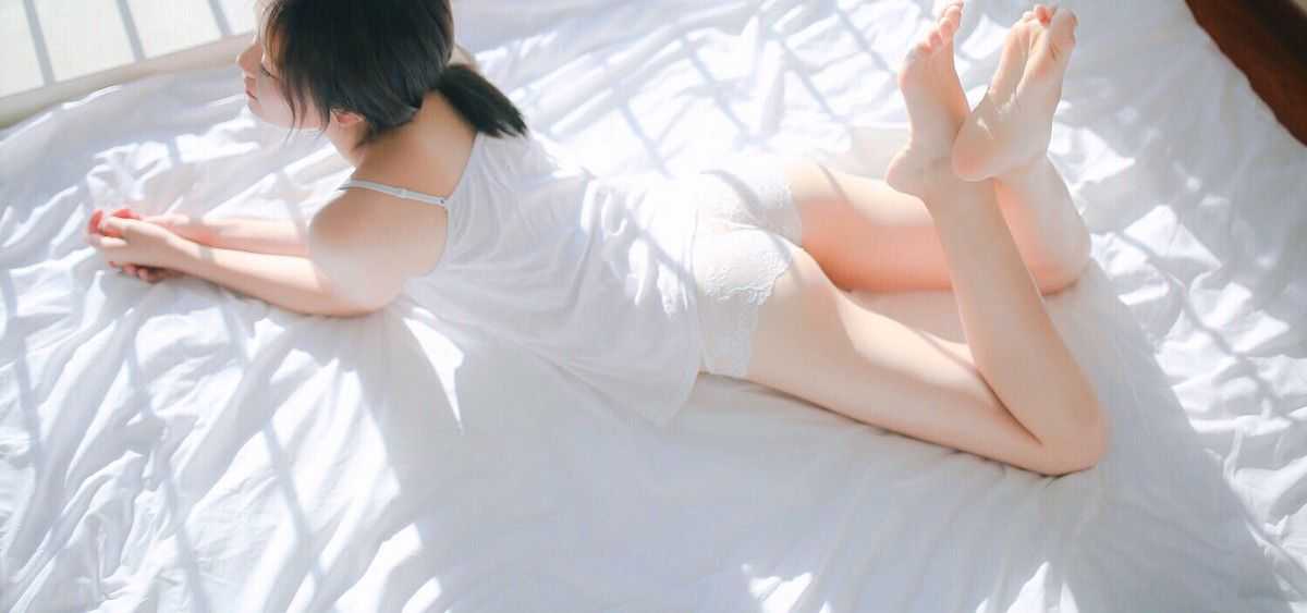 拜仁发布对阵热刺海报:凯恩、奥利塞、理查利森、罗梅罗出镜